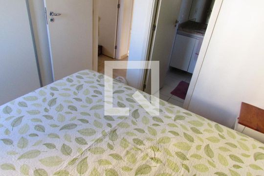 Suíte de apartamento à venda com 3 quartos, 69m² em Vila Andrade, São Paulo