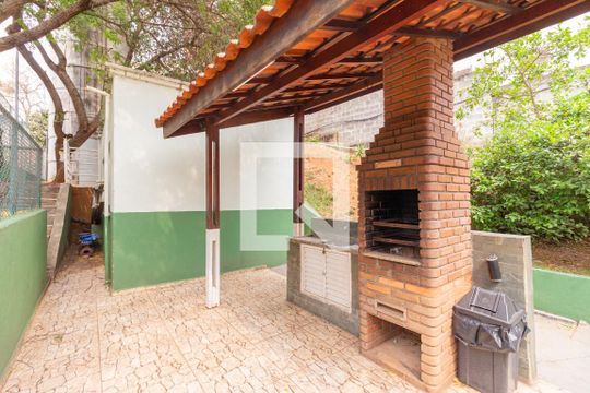 Área comum - Churrasqueira de apartamento à venda com 2 quartos, 47m² em São Pedro, Osasco