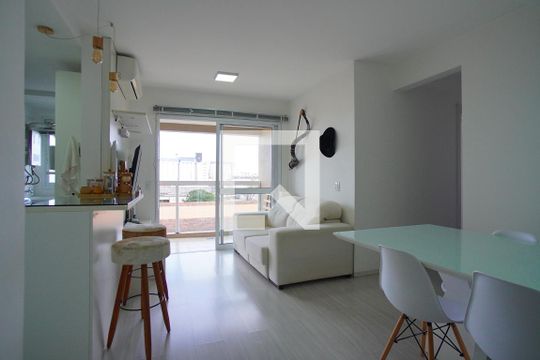 Apartamento à venda com 2 quartos, 67m² em São Geraldo, Porto Alegre