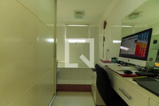 Closet + Banheira de apartamento à venda com 3 quartos, 234m² em Cidade Mãe do Céu, São Paulo