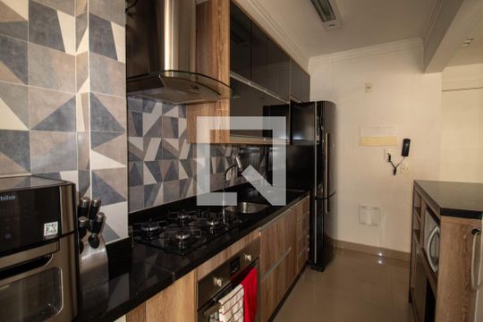 Cozinha de apartamento à venda com 2 quartos, 75m² em Jaguaré, São Paulo