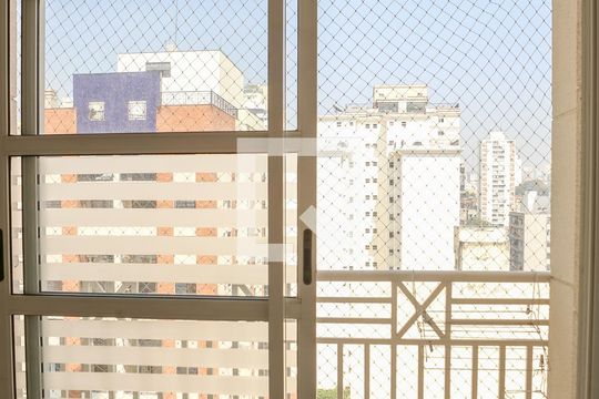 Sacada de kitnet/studio para alugar com 1 quarto, 43m² em Perdizes, São Paulo