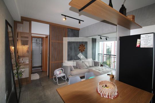 Sala / Cozinha de apartamento à venda com 1 quarto, 42m² em Santana, São Paulo