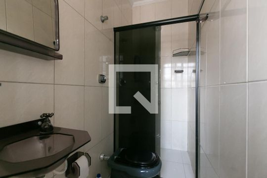 Banheiro de casa para alugar com 1 quarto, 72m² em Jardim Pedro José Nunes, São Paulo
