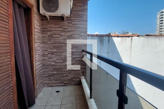 Varanda Quarto 1 suíte de casa à venda com 3 quartos, 307m² em Vila São Pedro, Santo André