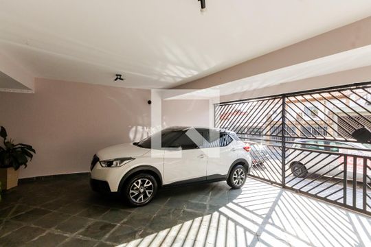 Garagem de casa para alugar com 3 quartos, 243m² em Vila Camilópolis, Santo André