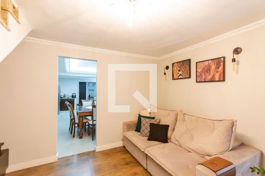 Casa para alugar com 3 quartos, 243m² em Vila Camilópolis, Santo André