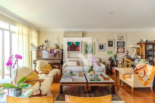 Apartamento à venda com 4 quartos, 323m² em Higienópolis, São Paulo