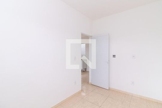 Quarto 1 de apartamento para alugar com 2 quartos, 42m² em Vila Ré, São Paulo