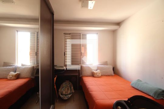 Quarto  de apartamento à venda com 5 quartos, 400m² em Minas Brasil, Belo Horizonte