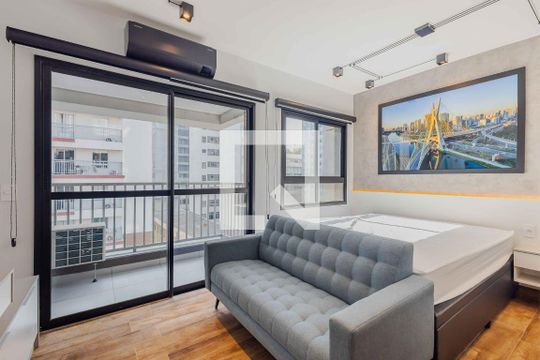 Kitnet/Studio para alugar com 1 quarto, 27m² em Pinheiros, São Paulo