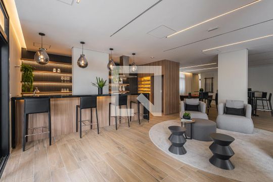 Área comum de kitnet/studio para alugar com 1 quarto, 27m² em Pinheiros, São Paulo