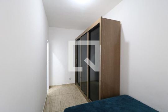 Quarto  de casa para alugar com 2 quartos, 50m² em Piedade, Rio de Janeiro