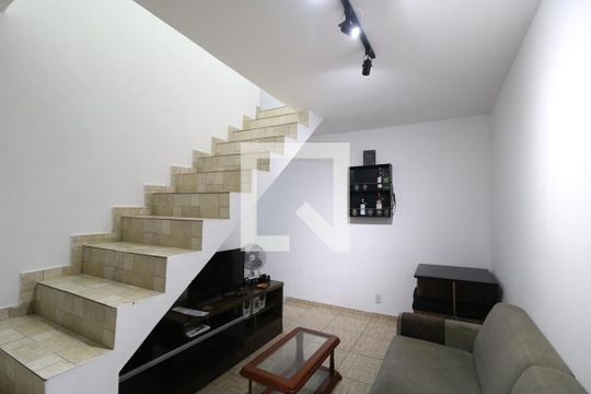 Casa para alugar com 2 quartos, 50m² em Piedade, Rio de Janeiro