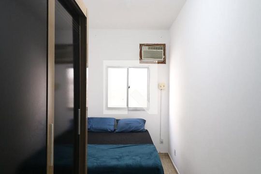 Quarto  de casa para alugar com 2 quartos, 50m² em Piedade, Rio de Janeiro