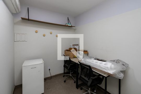 Sala de casa para alugar com 5 quartos, 200m² em Jardim Prainha, São Paulo