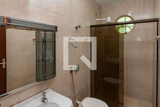 Banheiro da Suíte de casa à venda com 3 quartos, 360m² em Havaí, Belo Horizonte