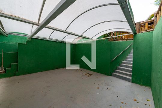 Garagem de casa à venda com 3 quartos, 360m² em Havaí, Belo Horizonte