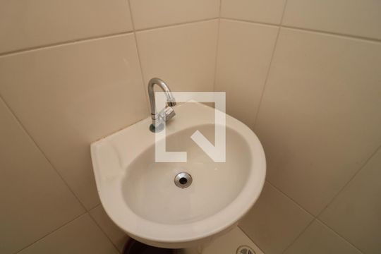 Banheiro de apartamento à venda com 2 quartos, 37m² em Vila Formosa, São Paulo
