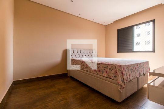 Suíte de apartamento para alugar com 2 quartos, 59m² em Jardim Belval, Barueri