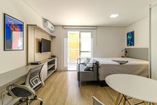 Kitnet/Studio para alugar com 1 quarto, 28m² em República, São Paulo