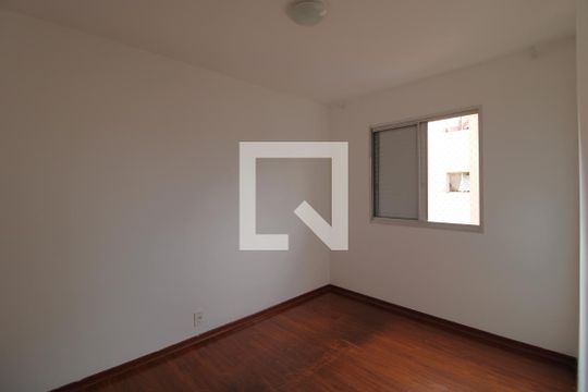 Quarto 1 de apartamento à venda com 2 quartos, 55m² em Vila Constança, São Paulo
