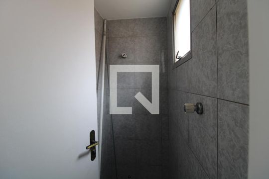 Quarto de Serviço de apartamento à venda com 2 quartos, 55m² em Vila Constança, São Paulo