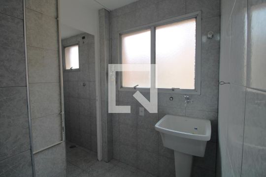 Lavanderia de apartamento à venda com 2 quartos, 55m² em Vila Constança, São Paulo