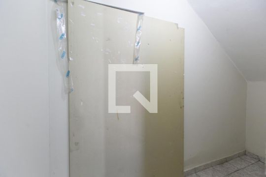 Closet do quarto 1 de casa à venda com 4 quartos, 220m² em Vila Verde, São Paulo