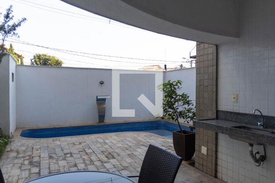 Área comum de apartamento para alugar com 4 quartos, 179m² em Santa Lúcia, Belo Horizonte