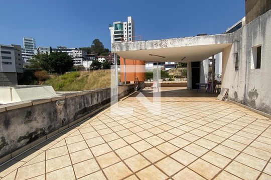 Área externa de apartamento à venda com 4 quartos, 250m² em Santa Lúcia, Belo Horizonte
