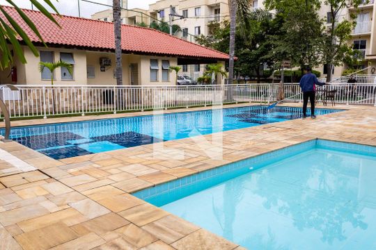 Área comum - Piscina de apartamento para alugar com 2 quartos, 54m² em Campo Grande, Rio de Janeiro