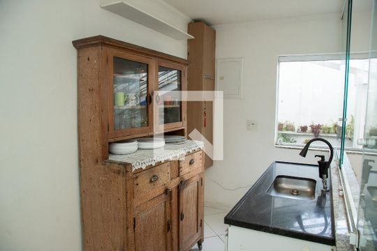 Cozinha de casa para alugar com 4 quartos, 220m² em Morumbi, São Paulo
