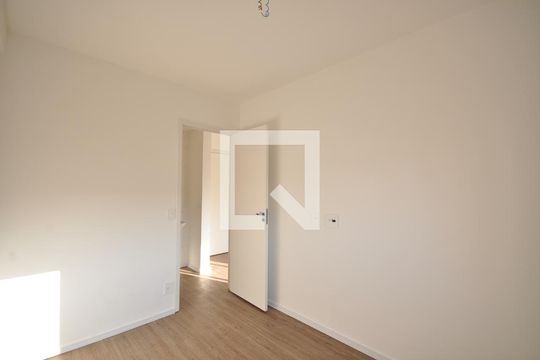 Quarto de apartamento à venda com 1 quarto, 27m² em Vila Mazzei, São Paulo