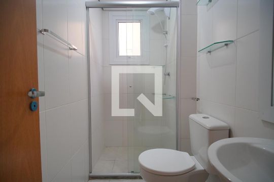 Banheiro de apartamento para alugar com 2 quartos, 63m² em Liberdade, Novo Hamburgo