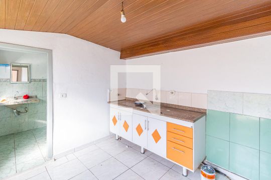 Cozinha de casa para alugar com 3 quartos, 200m² em Km 18, Osasco
