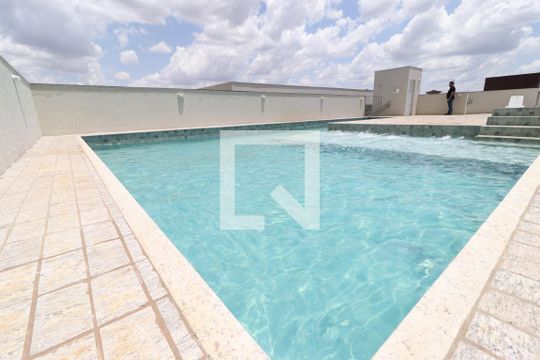 Área comum - Piscina de apartamento para alugar com 2 quartos, 56m² em Novo Mundo, Uberlândia