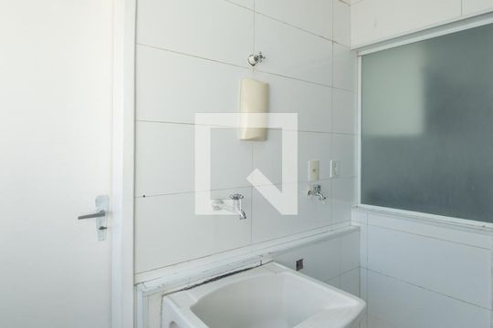 Lavanderia de apartamento para alugar com 3 quartos, 133m² em Vila Santo Estéfano, São Paulo