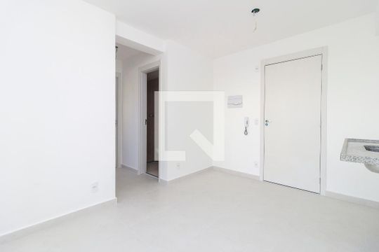 Sala - Cozinha de apartamento para alugar com 2 quartos, 36m² em Jardim Caravelas, São Paulo