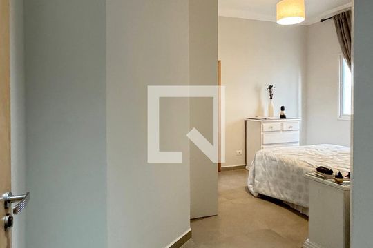 Suíte 1 de casa de condomínio à venda com 4 quartos, 244m² em Morada dos Pássaros, Barueri