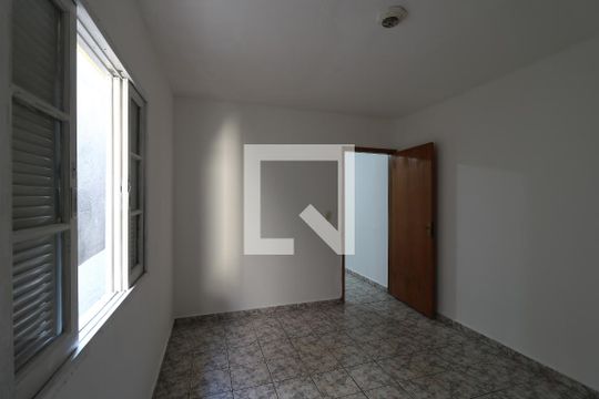 Quarto de casa para alugar com 1 quarto, 44m² em Vila Palmares, São Caetano do Sul