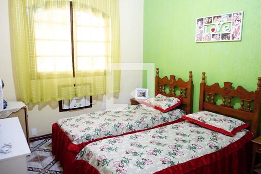  Quarto 2 de casa à venda com 2 quartos, 253m² em Gardênia Azul, Rio de Janeiro