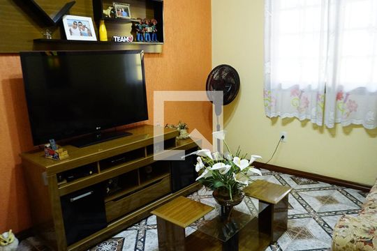 Sala de casa à venda com 2 quartos, 253m² em Gardênia Azul, Rio de Janeiro