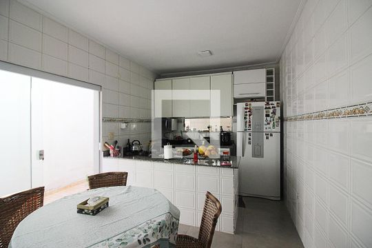 Cozinha de casa à venda com 3 quartos, 330m² em Vila Mussoline, São Bernardo do Campo