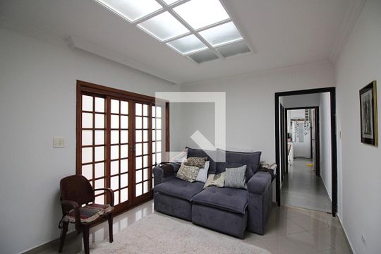 Sala 3 de casa à venda com 3 quartos, 330m² em Vila Mussoline, São Bernardo do Campo