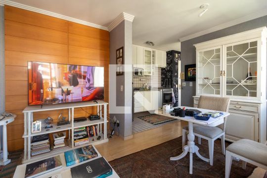 Apartamento para alugar com 2 quartos, 57m² em Paraíso do Morumbi, São Paulo