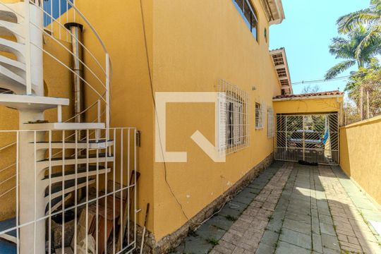 Garagem de casa à venda com 3 quartos, 477m² em Pacaembu, São Paulo