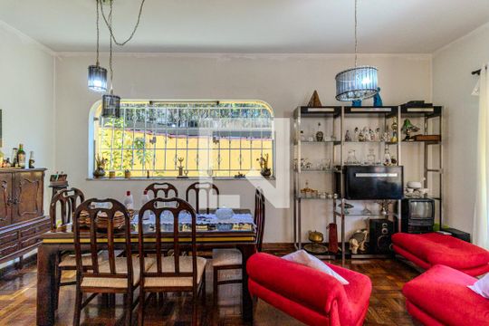 Sala de casa à venda com 3 quartos, 477m² em Pacaembu, São Paulo