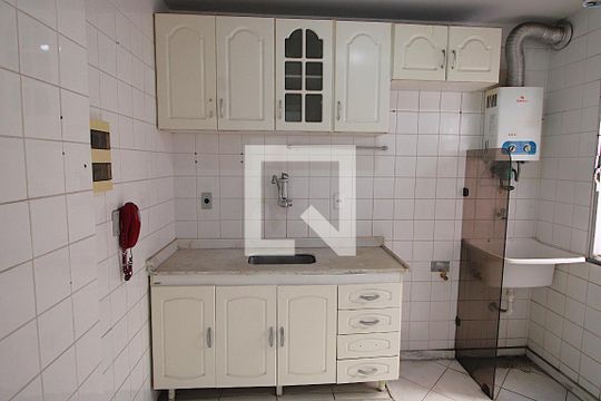 Cozinha de apartamento à venda com 2 quartos, 60m² em Engenho de Dentro, Rio de Janeiro