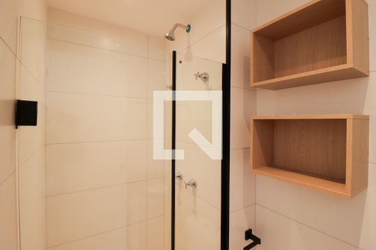 Banheiro de apartamento para alugar com 1 quarto, 28m² em Jardim Sao Paulo(zona Norte), São Paulo